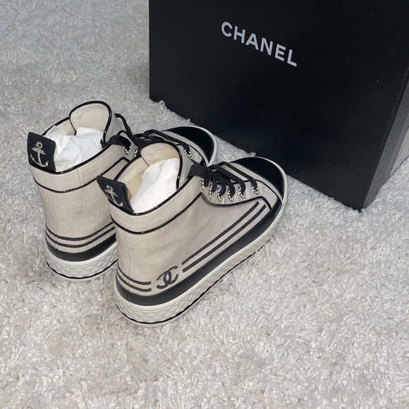 CHANEL 19C High Top Cruise Sneakers 36.5 - Picture 4 of 9